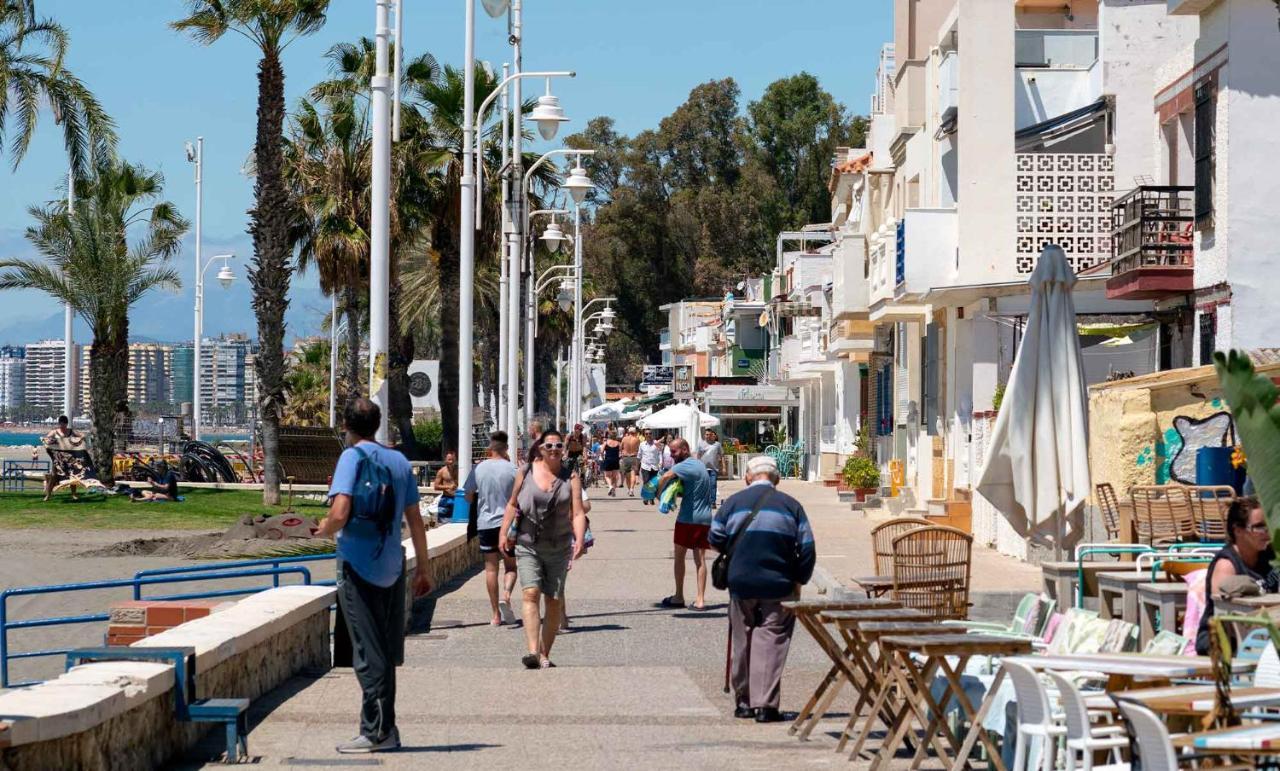 Casita La Playa Lägenhet Málaga Exteriör bild