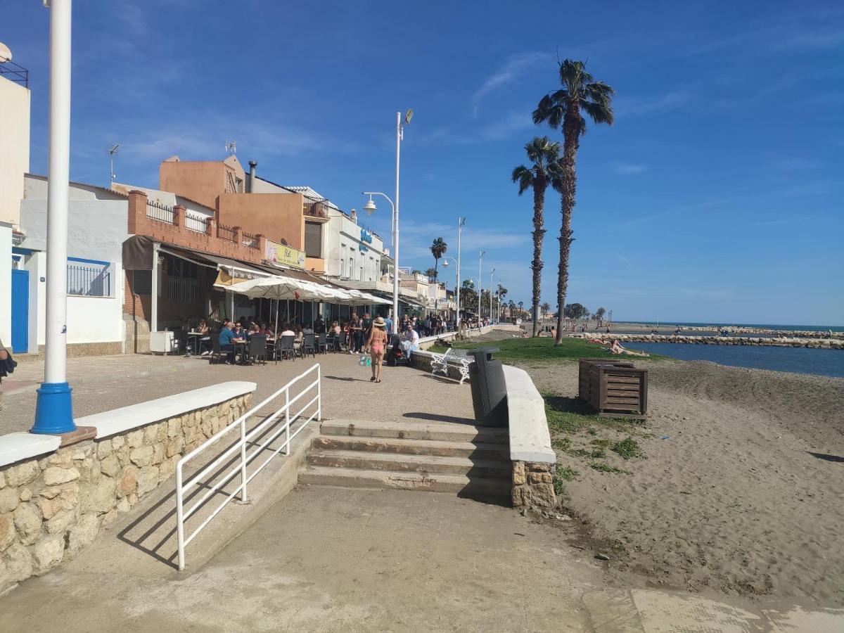 Casita La Playa Lägenhet Málaga Exteriör bild